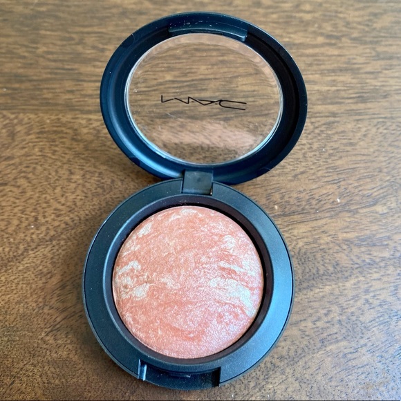 MAC Improvise Mineralize Blush - Picture 4 of 6